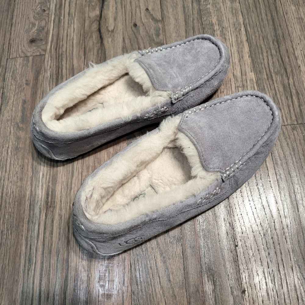 Ugh slippers